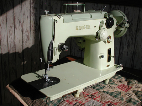 Singer 319W Sewing Machine